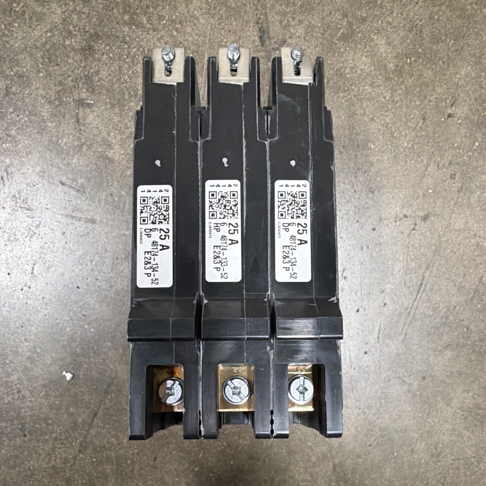 (OPEN BOX READ) Square D by Schneider Electric EJB36025 Circuit Breaker