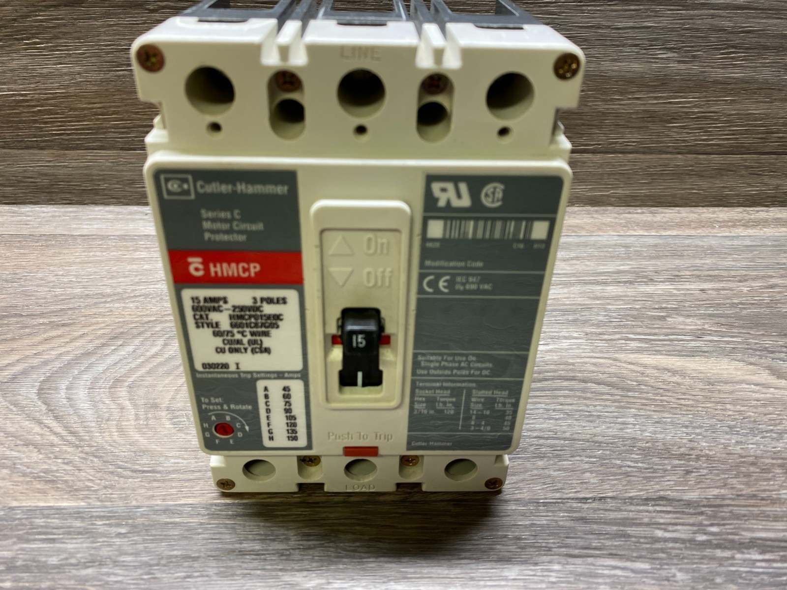 EATON /Cutler Hammer HMCP015EOC 15 Amp 600 Volt 3 Pole Circuit Breaker
