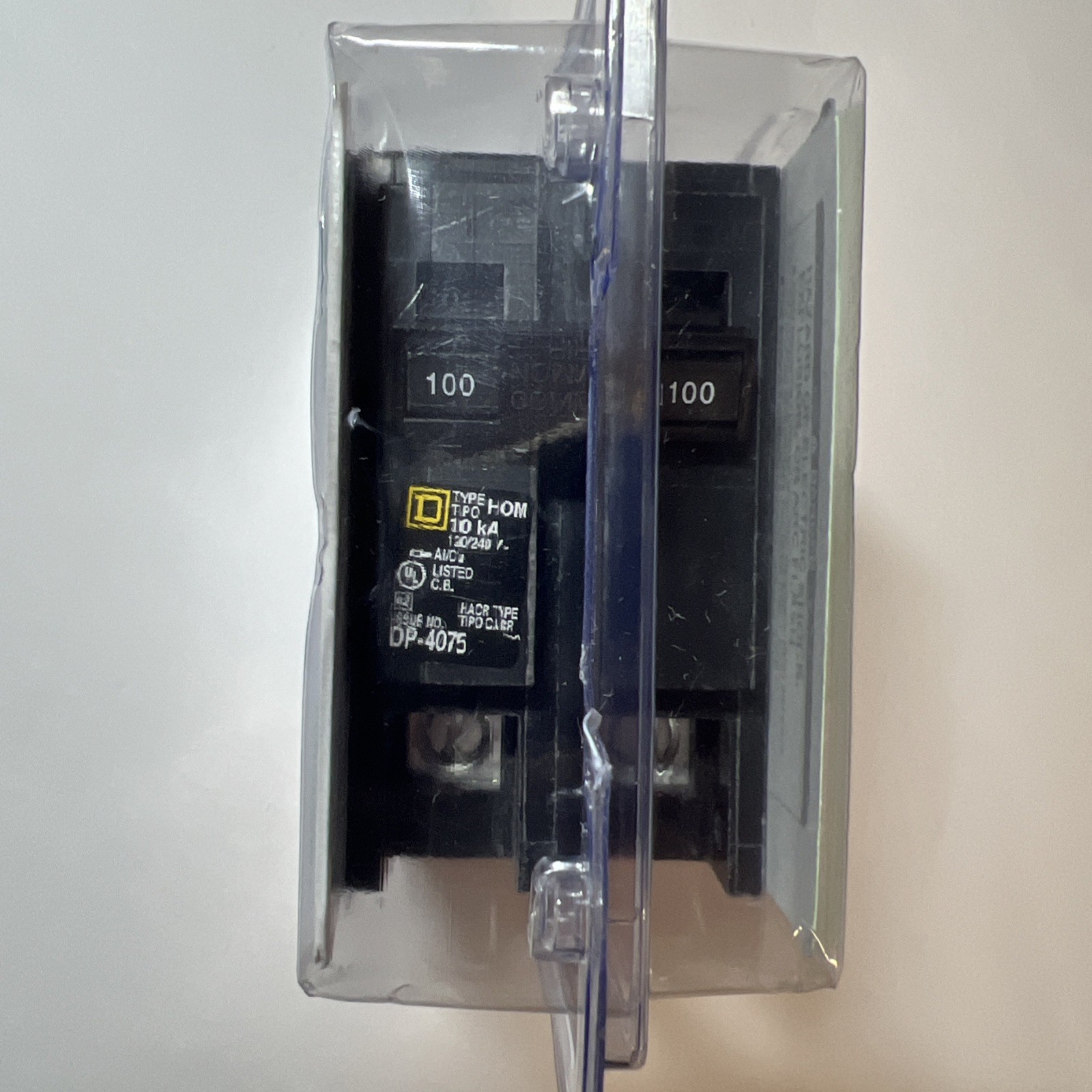 Square D HOM2100C 100A Circuit Breaker (2420) New