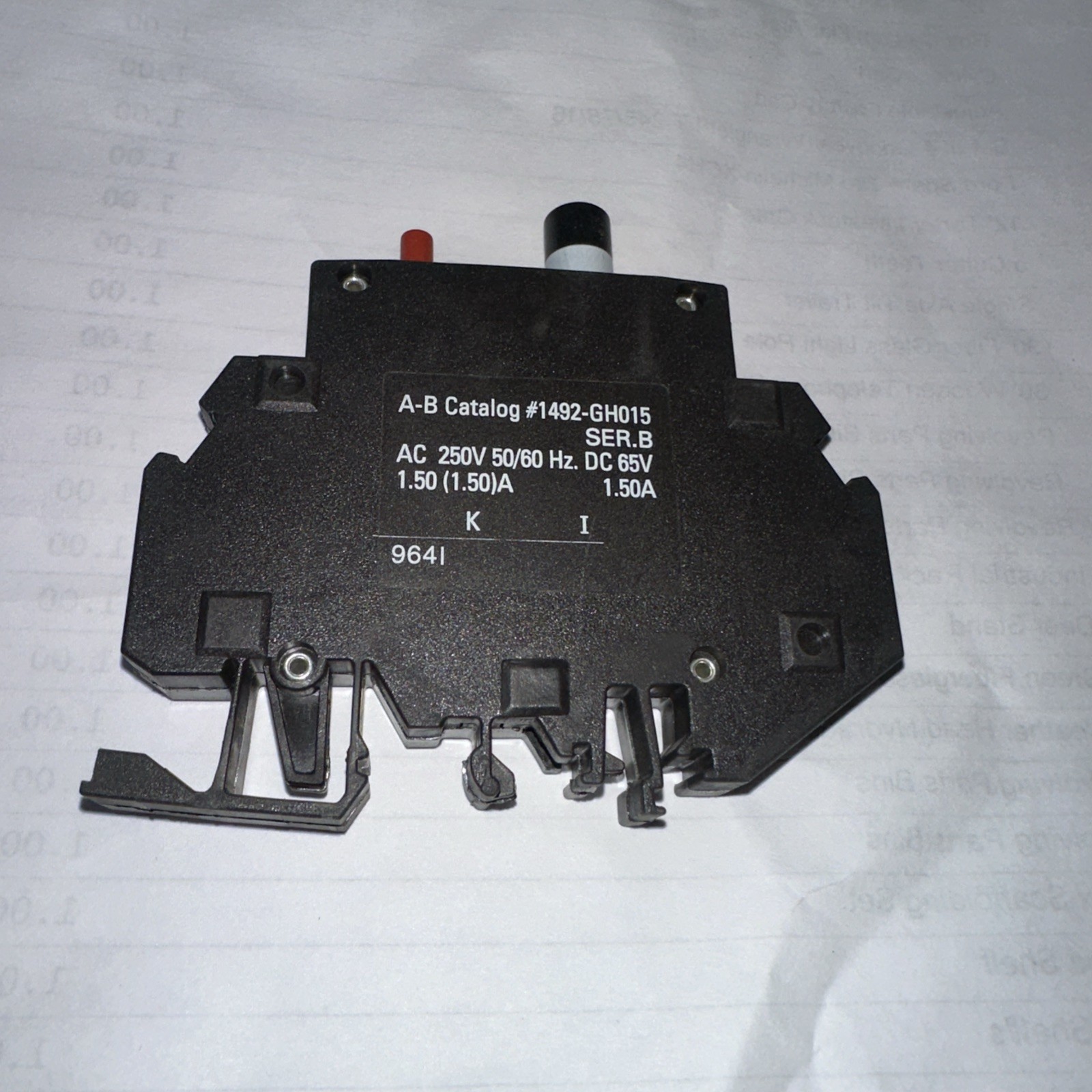 ALLEN BRADLEY 1492-GH015 / 1492GH015 (st1040)