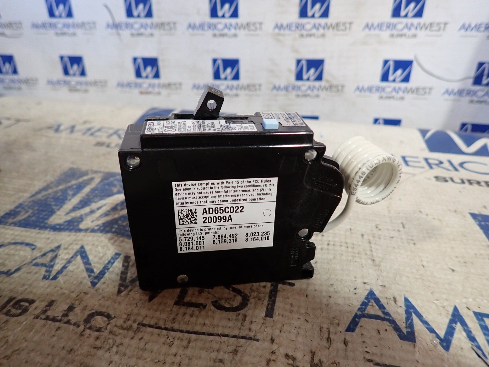 1 New From Bulk Pack Siemens Q120DF 1P 20a AFCI GFCI 120v QFGA2 Breaker