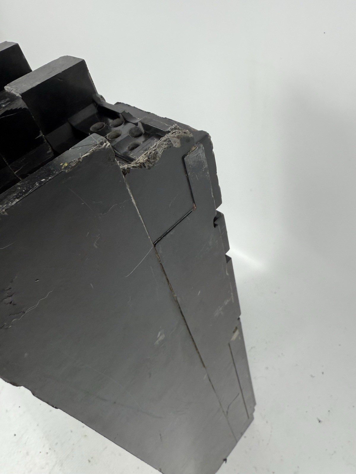 GE TJL3S Molded Case Circuit Breaker – 300 Amp MAX Tested, 600 VAC, TR3S200J