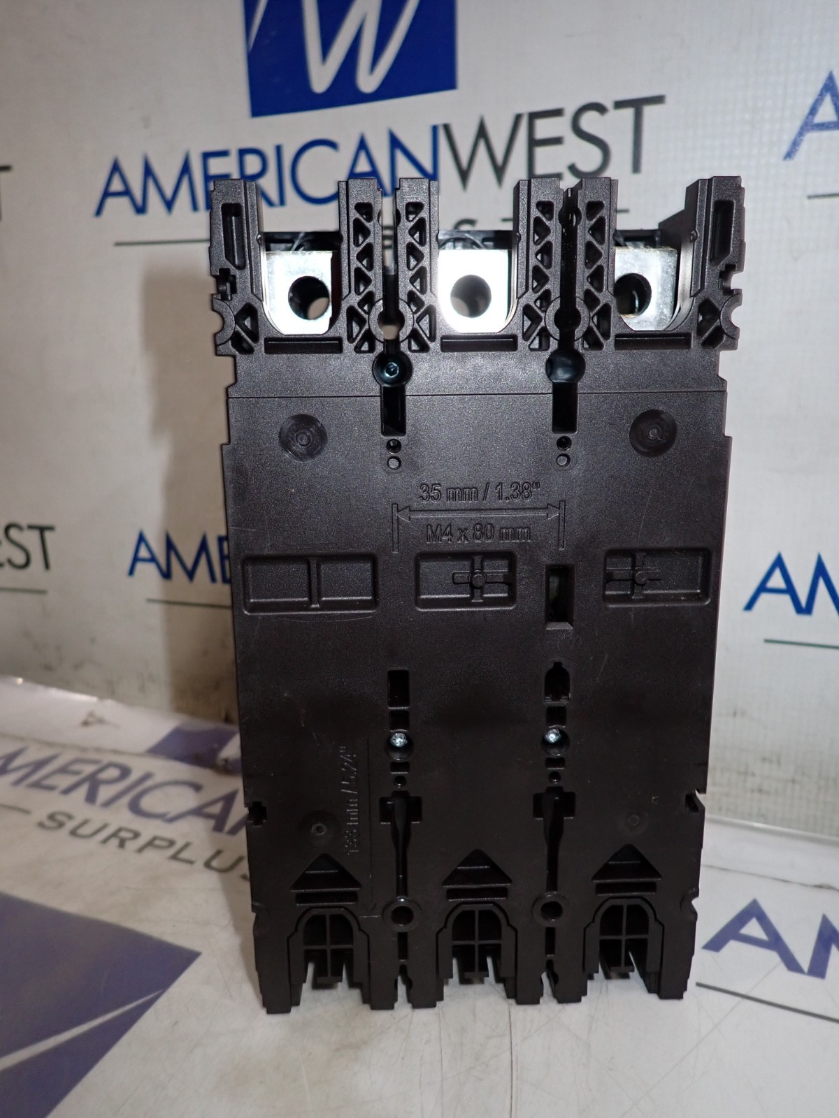 New SIEMENS 3VA5220-6EC31-0AA0 3VA5 200 amp 3 Pole Breaker 65kA@480v