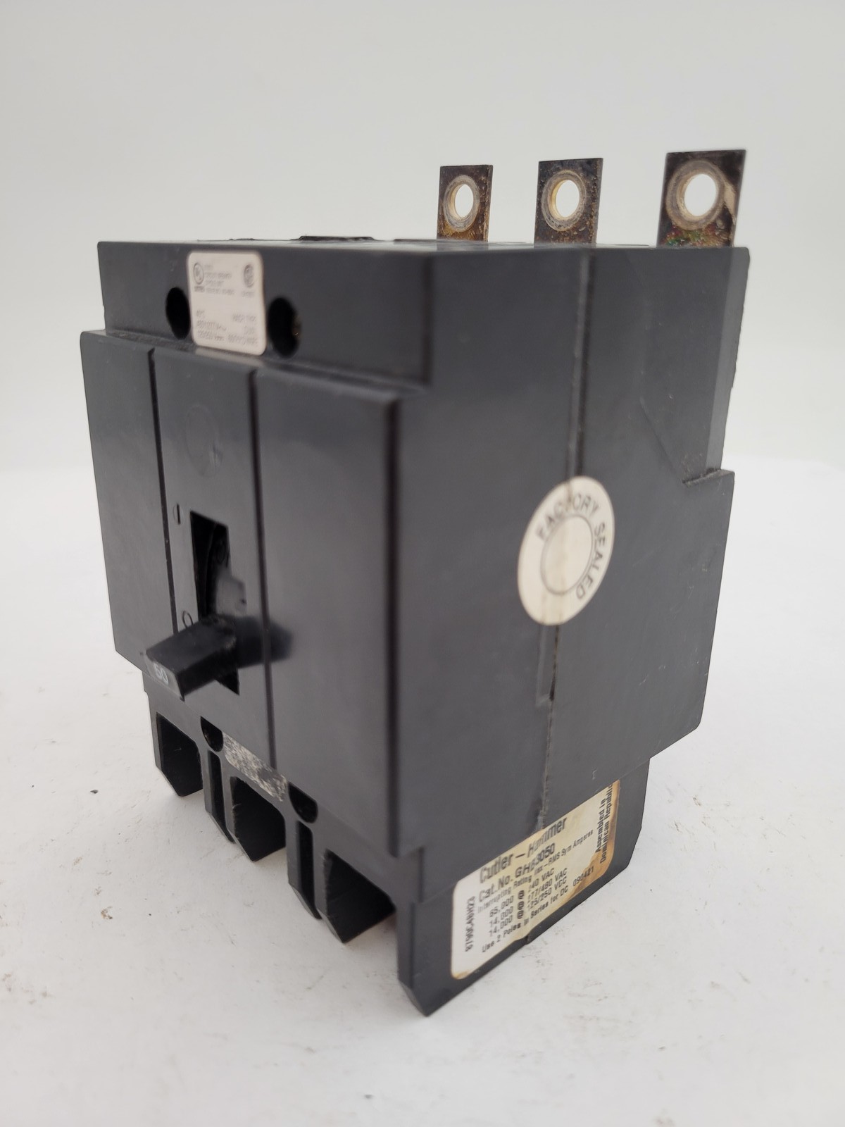 Eaton GHB3050 Bolt-On Circuit Breaker GHB 50A 3P 277/480VAC 125/250 VDC