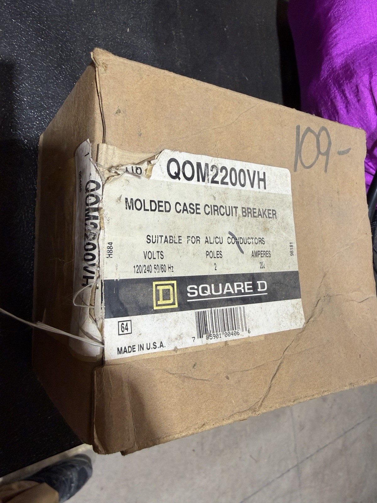 Square D QOM2200VH 200A 2-Pole 120/240V Bolt-On Molded Case Breaker Al/Cu