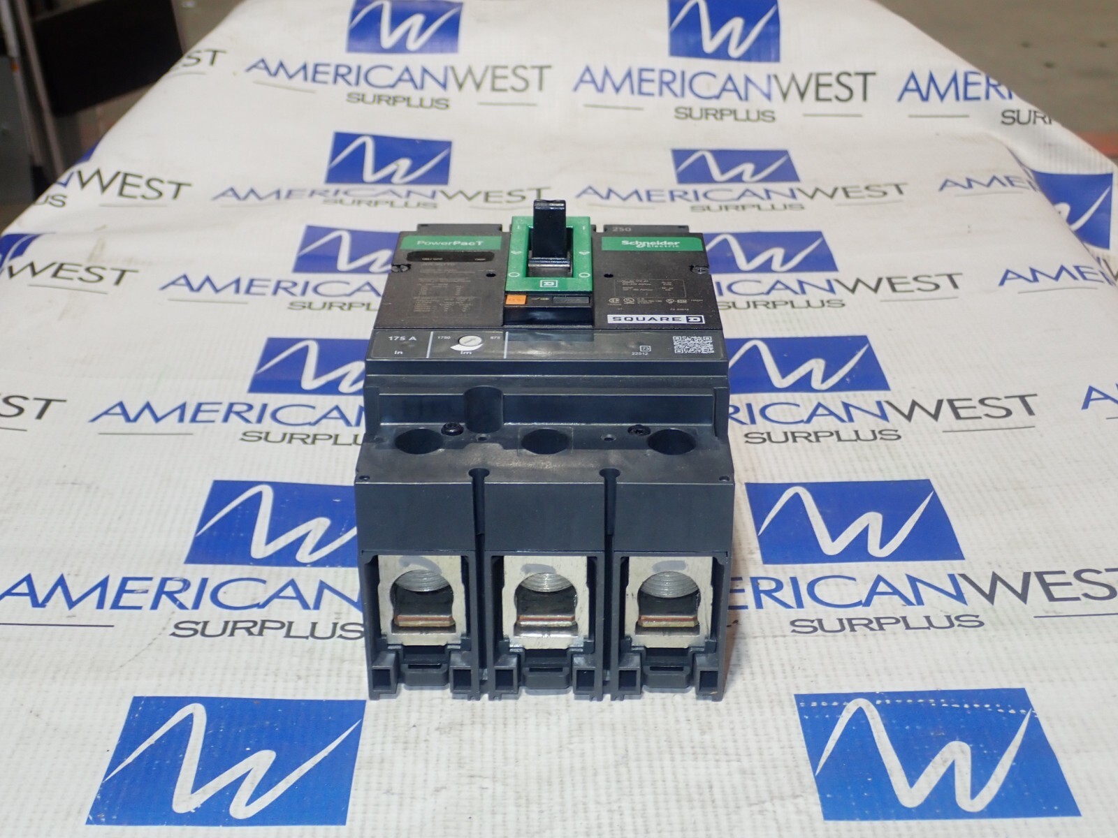 NEW Square D JDL36175 Schneider 175 Amp 3 Pole 600V PowerPact Circuit Breaker