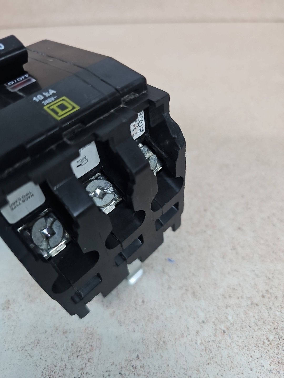 Square D QOB330 3 Pole 30 Amp 240V Bolt On QOB Circuit Breaker W# SEE PICS