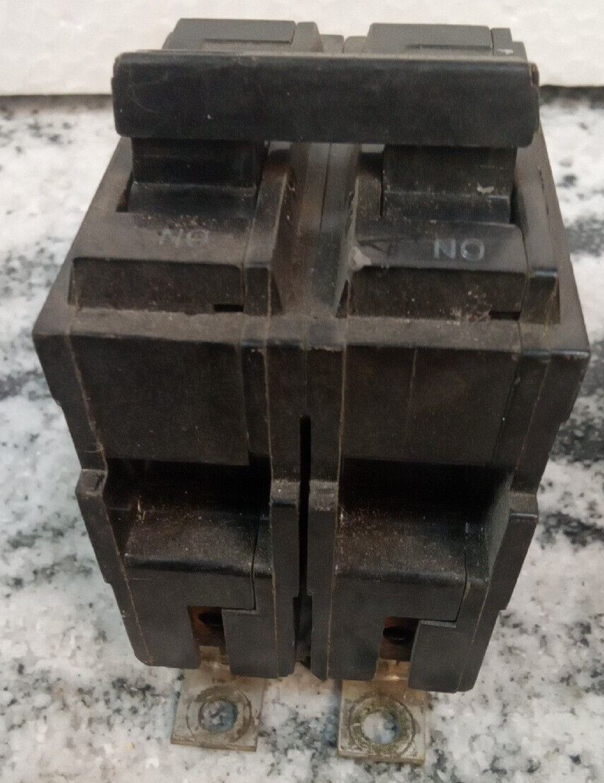 General Electric/BREAKER/ THQB2115/15A/2P/240V/ Bolt On/THQB/GROVE/USE (C#23