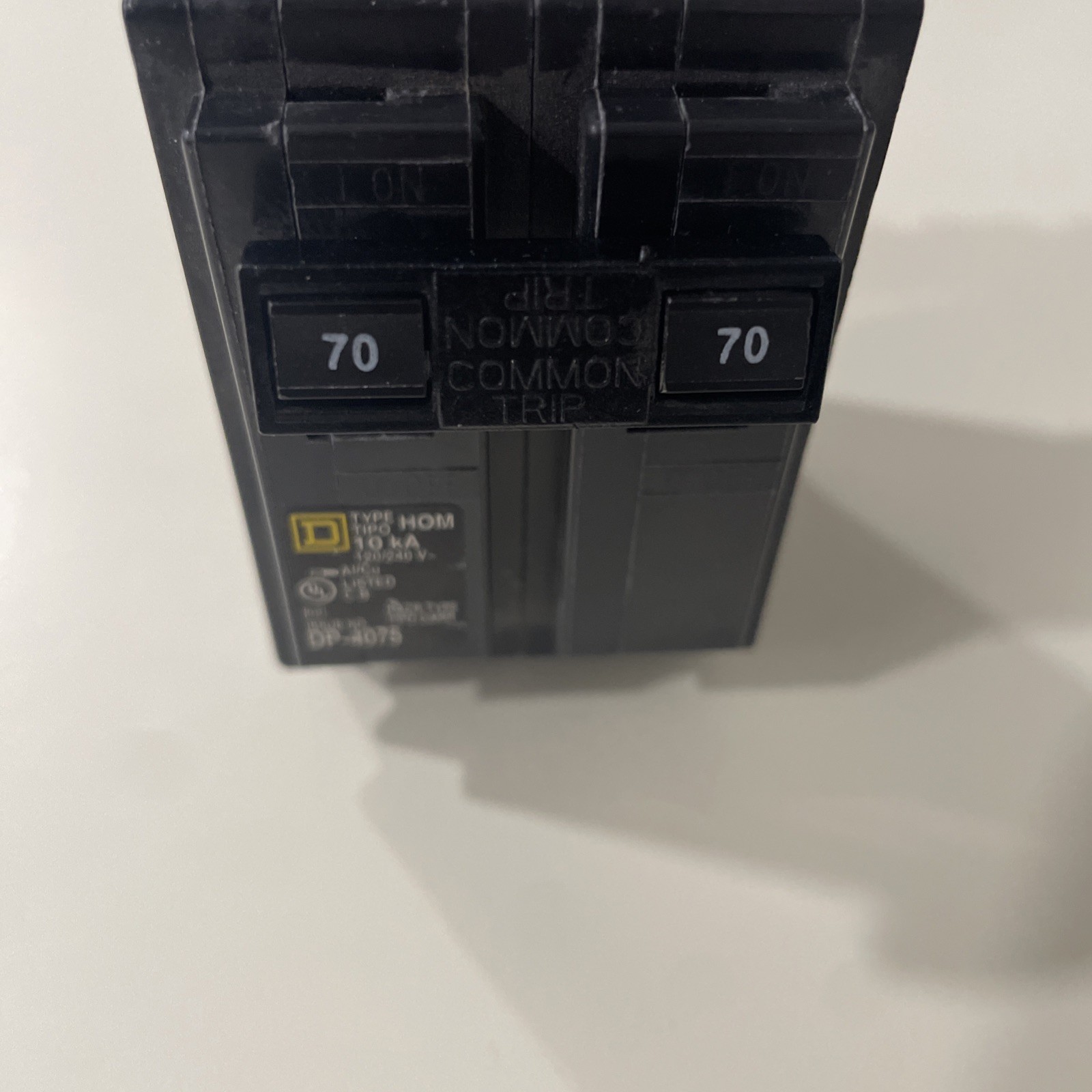 Square D 70 Amp 70a 2 Pole Plug On Circuit Breaker Type HOM270 DP-4075 Homelite