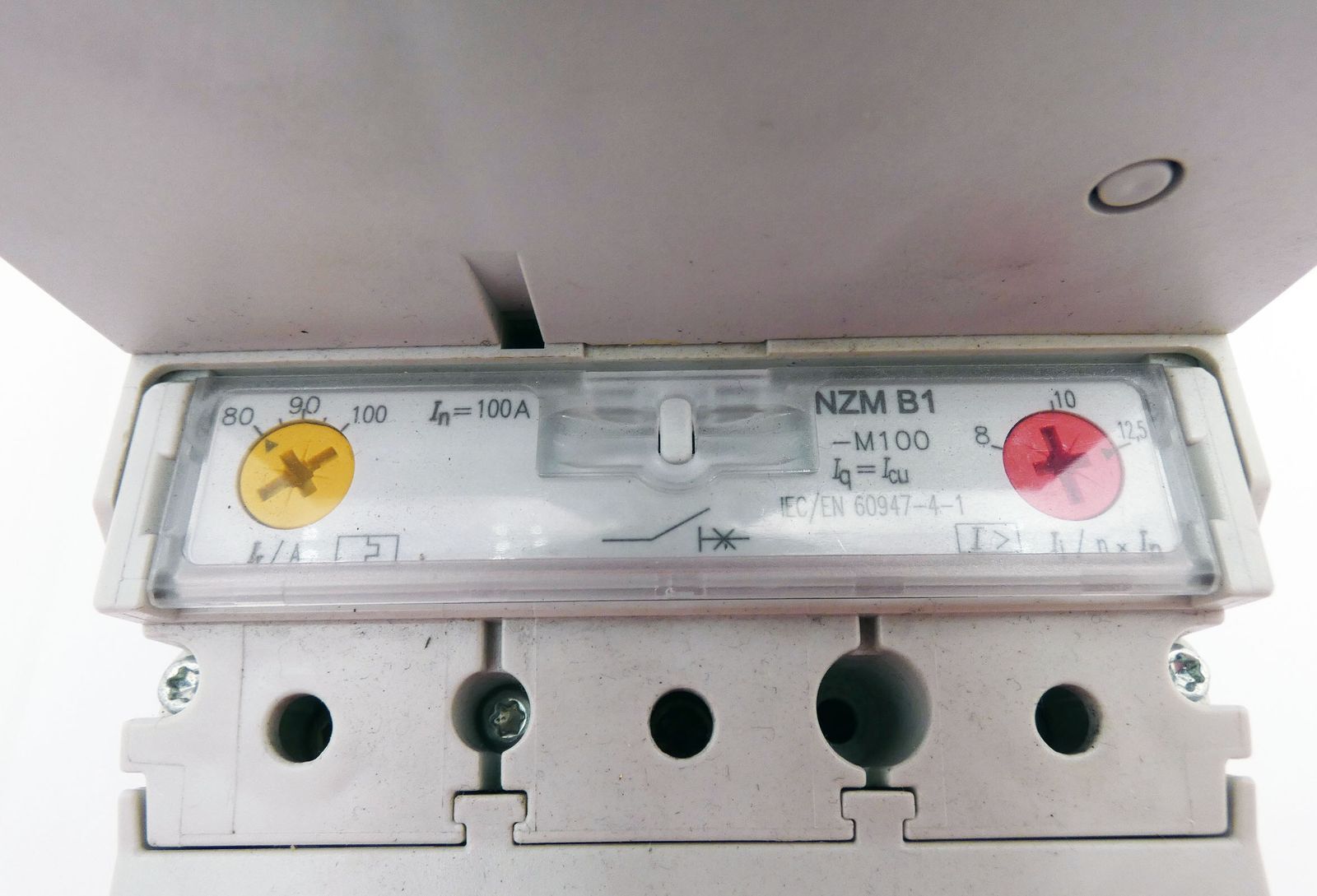 Eaton Moeller NZM 1 XDV NZM B1 100A Circuit Breaker + Toggle -used-