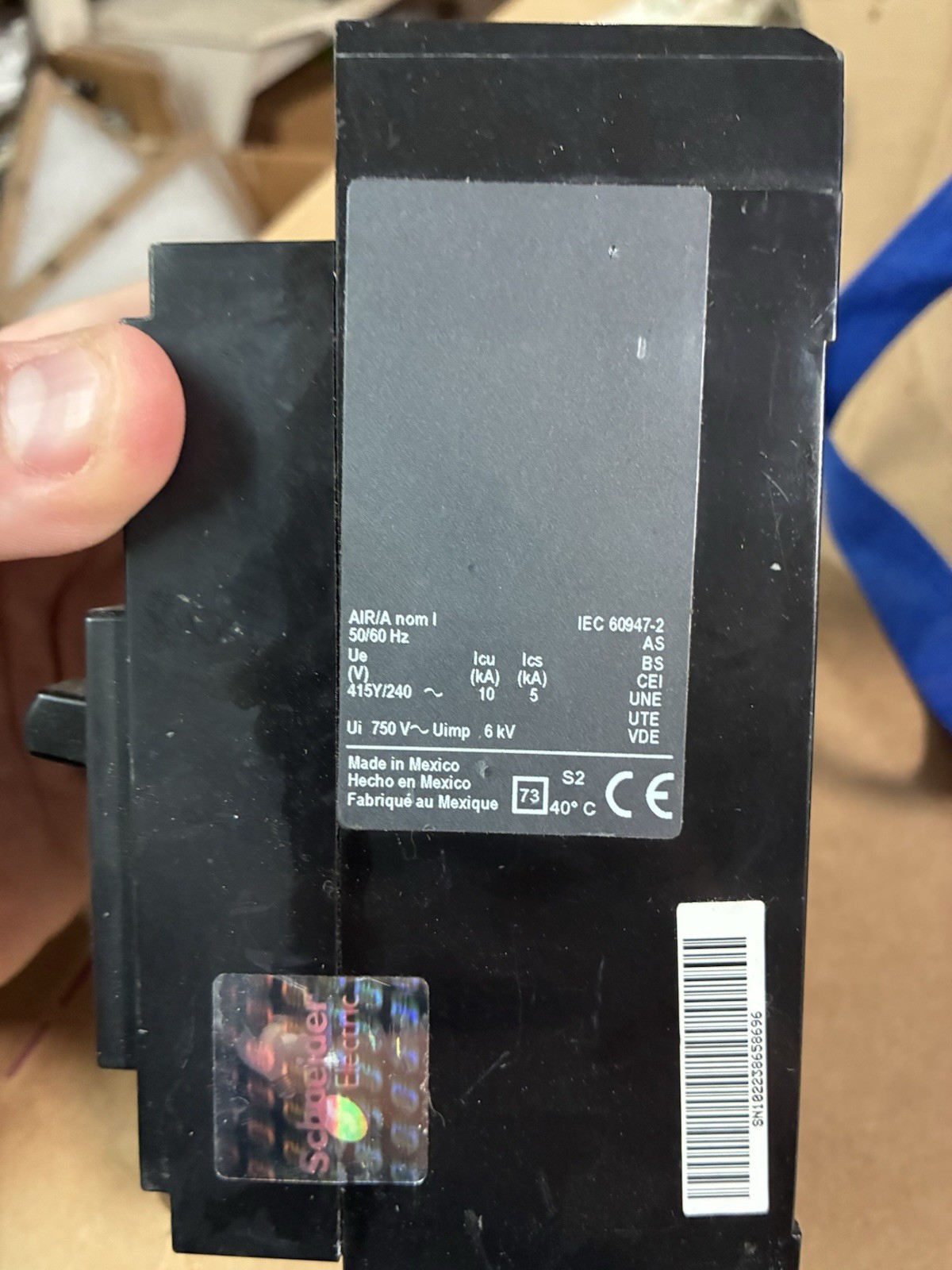 Square D PowerPact QB 125 QBL22125 125A 240V 2-Pole AC Circuit Breaker