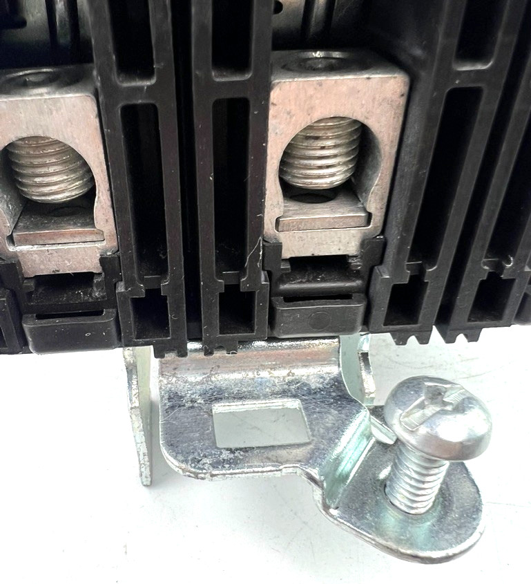 Square D HJA36020 20 Amp 3-Pole I-Line Circuit Breaker 480V 65K — WEAR READ