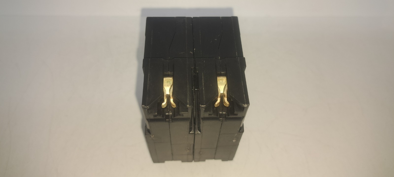 GE ABB THQL2160 60 Amp 2 Pole 120/240V Circuit Breaker NEW
