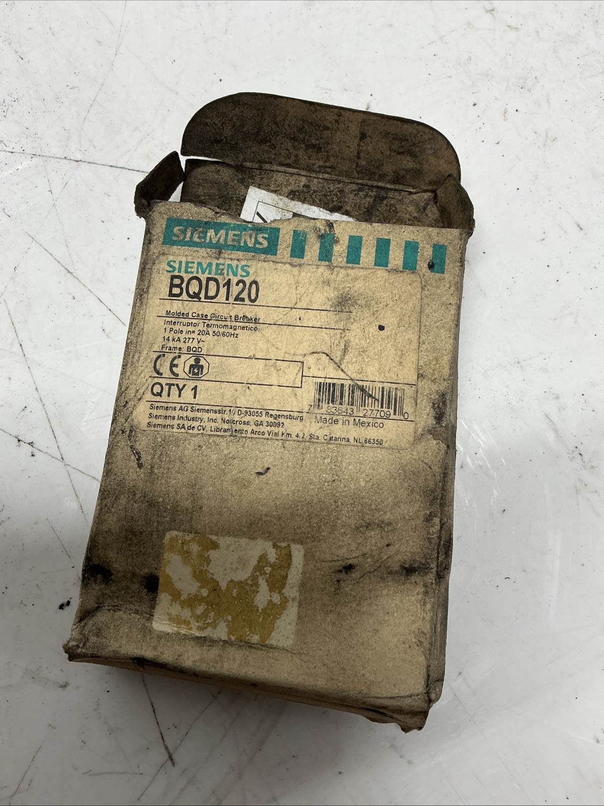 Siemens BQD120 Molded Case Circuit Breaker. Y-167