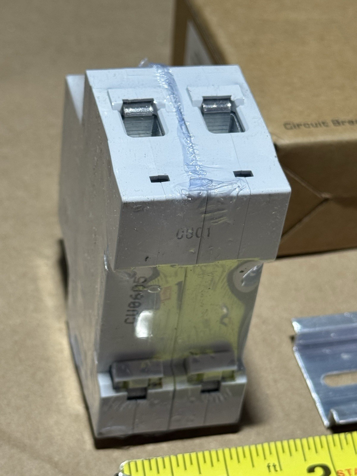 Chtaixi Circuit Breaker – DZ47N-63 C63 120/240v 50/60hz