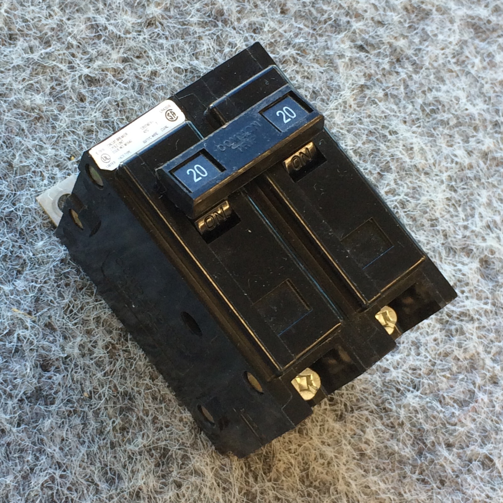 Eaton Cutler Hammer QBHW2020 20 Amp 2 Pole Circuit Breaker Bolt On Quicklag