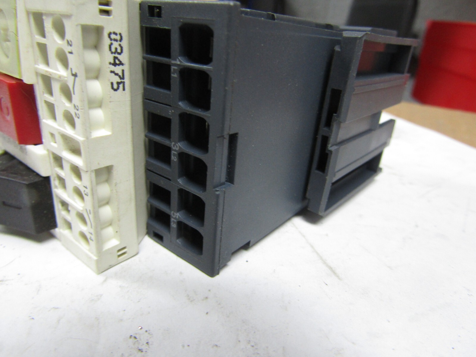 ✌️TELEMECANIQUE GV2ME083/2.5-4A MOTOR CIRCUIT BREAKER DISCONNECT 2.5-4 AMPS