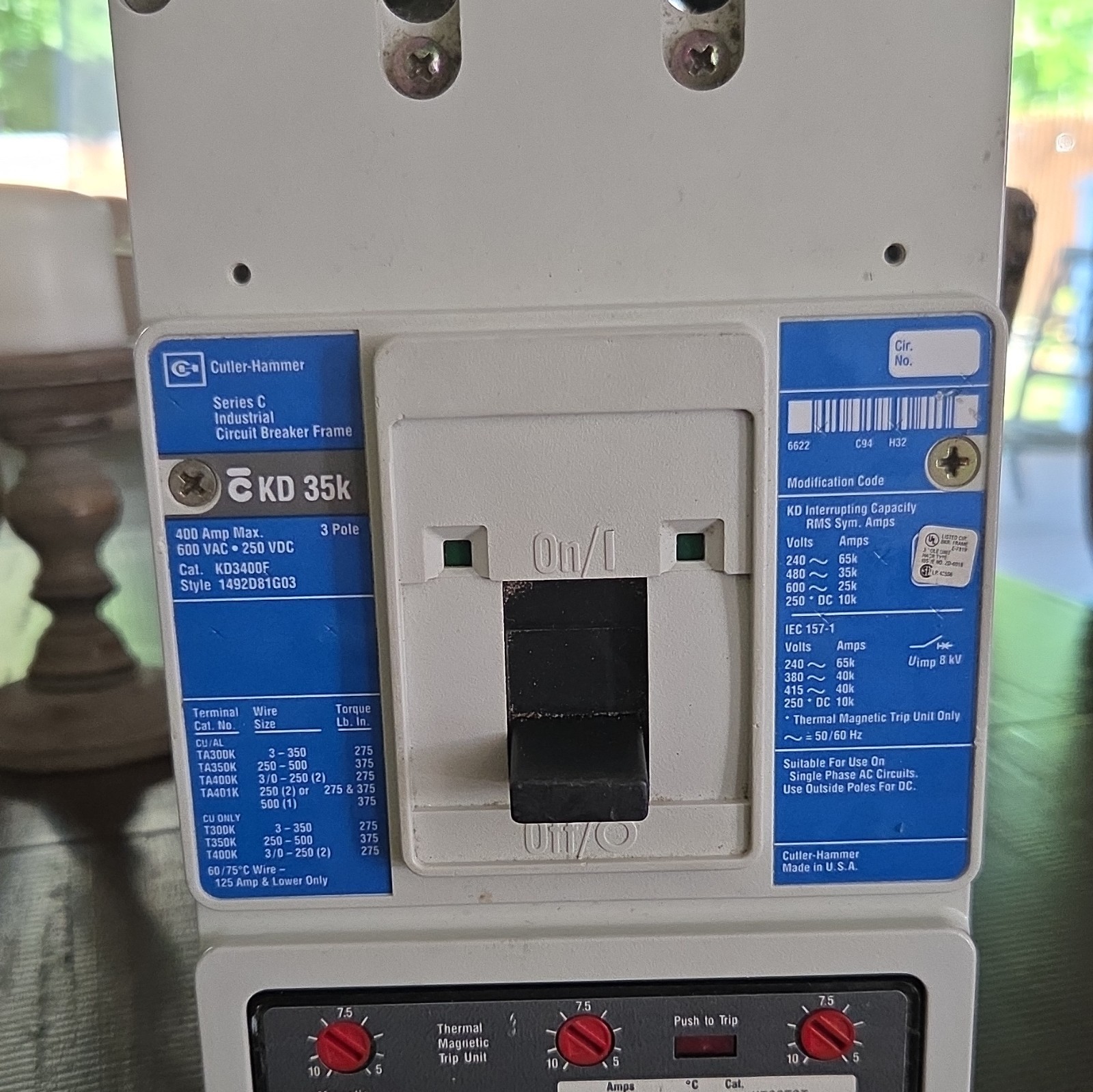 Cutler-Hammer KD 35k Series C 3-Pole 400A 600VAC Thermal Magnetic KD3400F