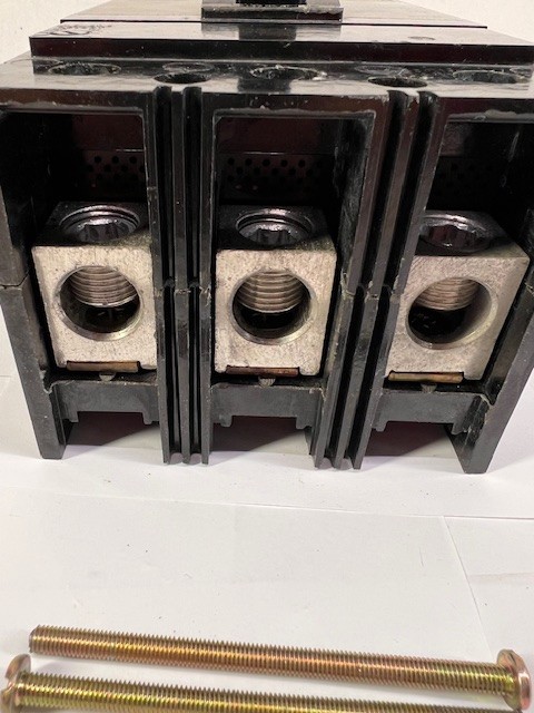 Square D KAL36100-1021 Thermo Magnetic Molded Case Circuit Breaker (100A, 600V)