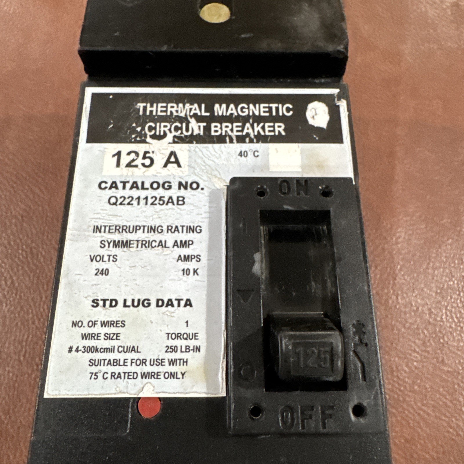 SQUARE D 2P 125A CIRCUIT BREAKERS SQUARE D Q221125AB 2 Pole 125 Amp
