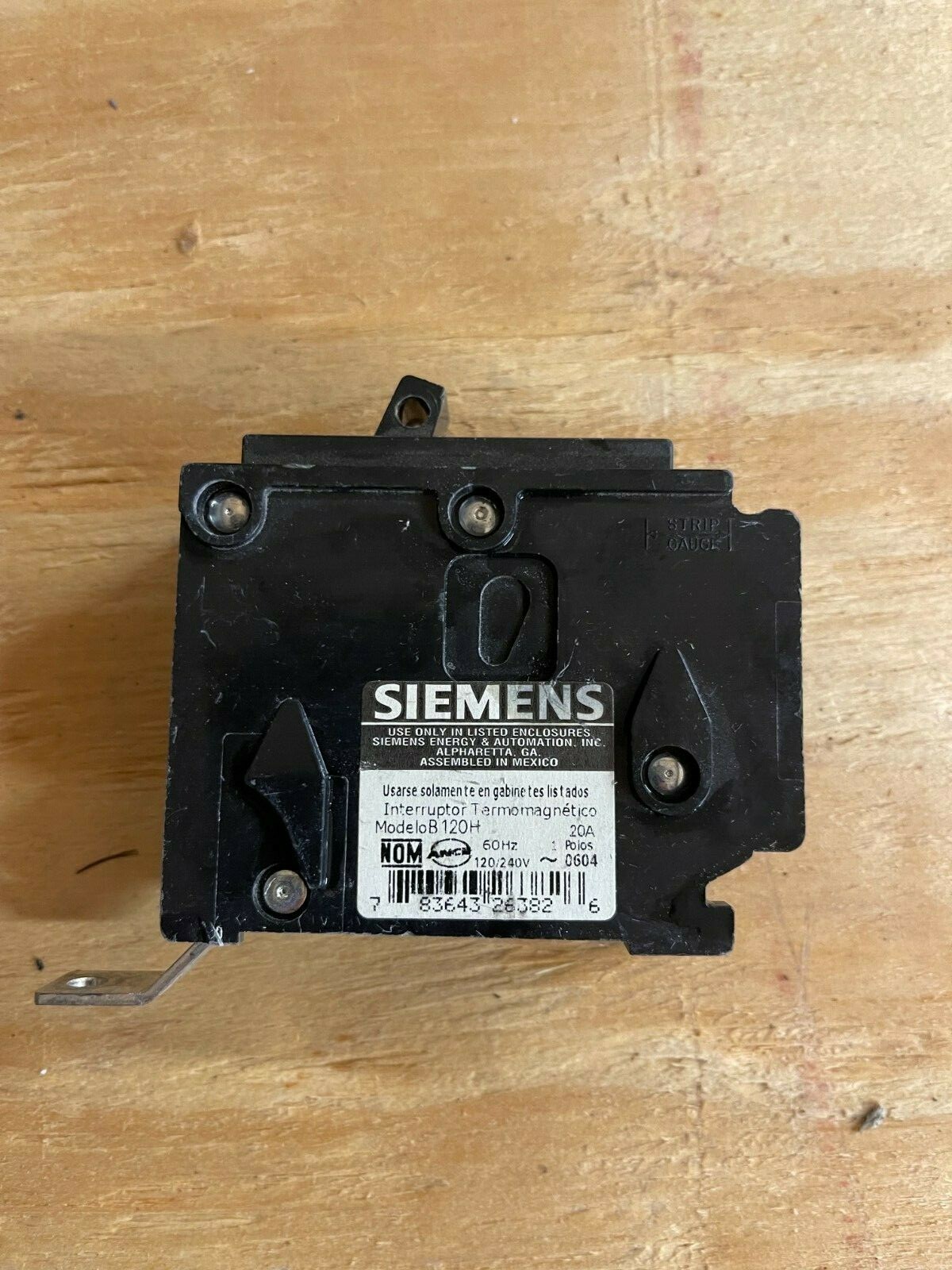 Siemens B120H type BLH single pole 20A bolt in breaker 22k