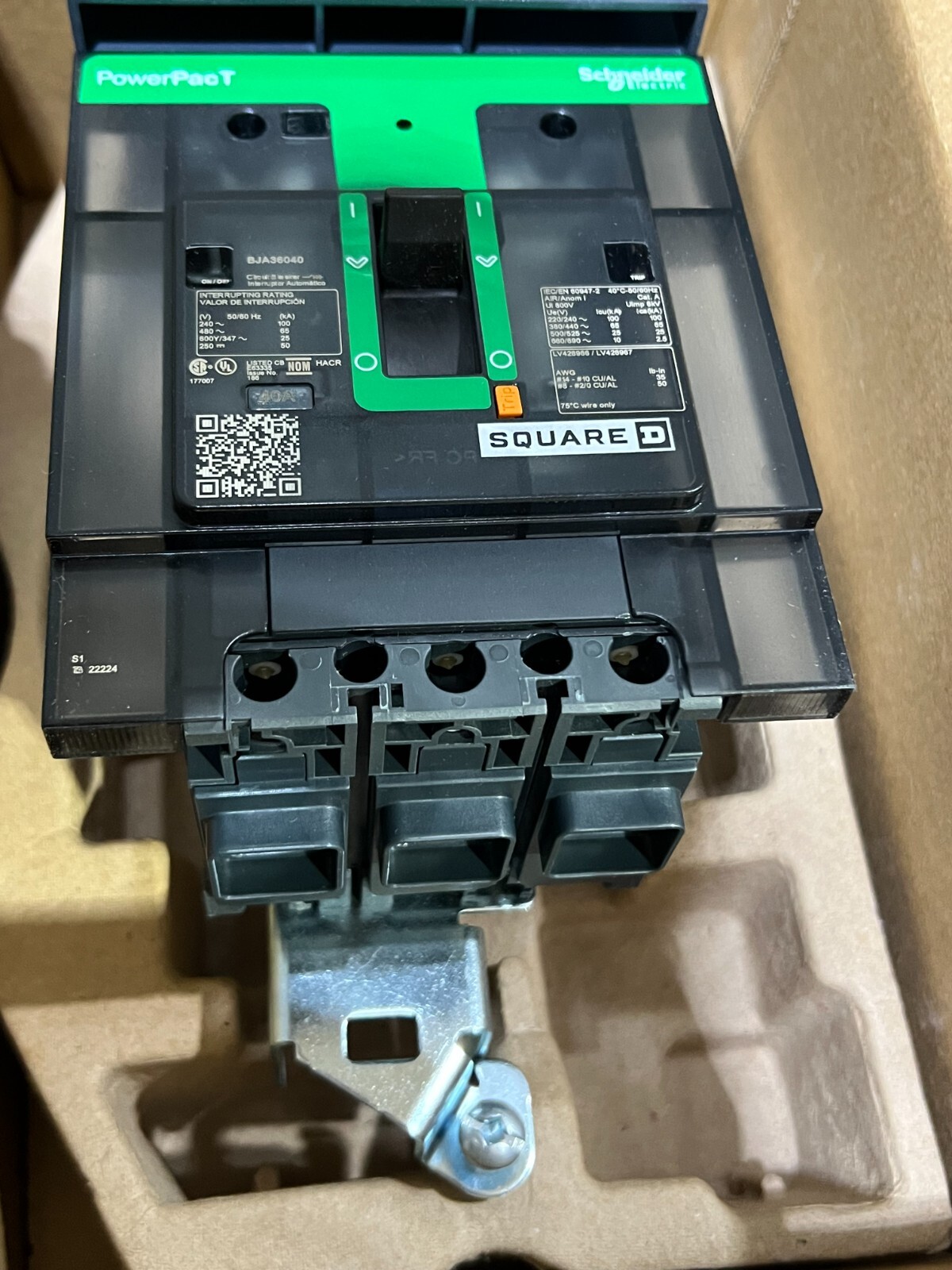 BRAND NEW IN BOX SQD BJA36040 (3P-40A-600V-65AIC) *SHIPS SAME DAY UPS*