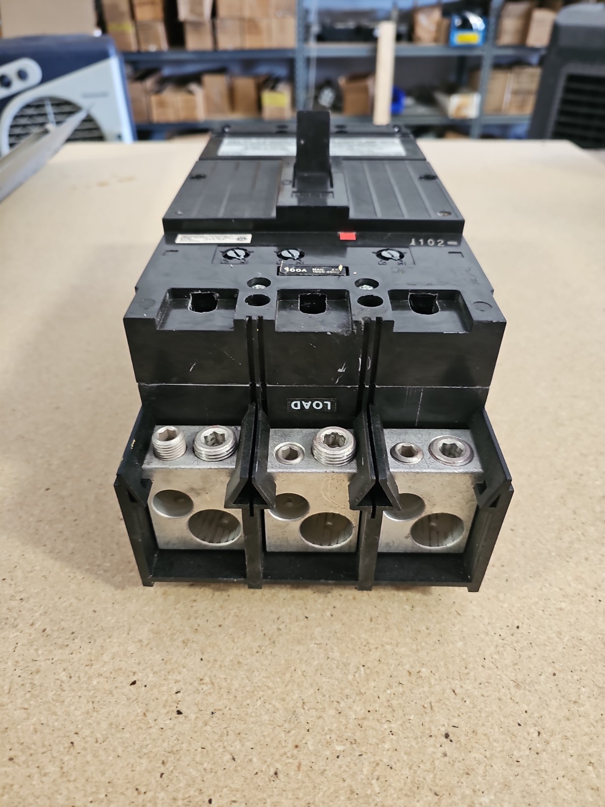 GE 400 Amp Circuit Breaker 3 Pole 480 VAC TLB434400 MAG ADJ MADE IN ITALY TESTED