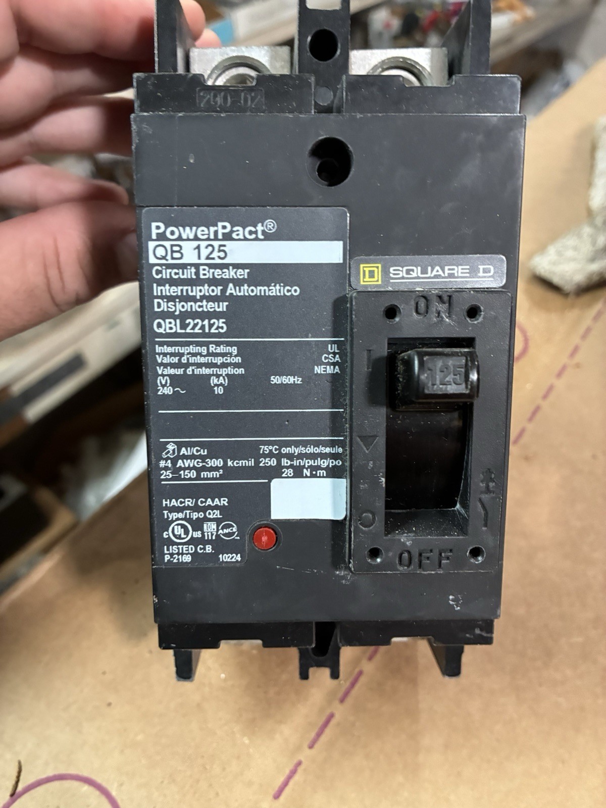 Square D PowerPact QB 125 QBL22125 125A 240V 2-Pole AC Circuit Breaker