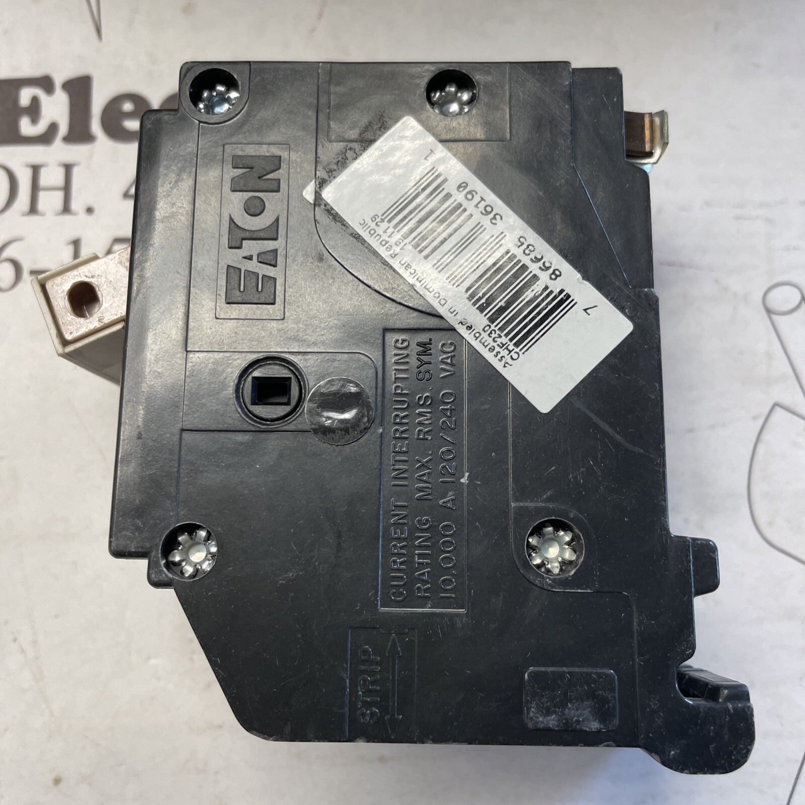 EATON CHF230 – 2 Pole 30Amp 101-150 V Circuit Breaker