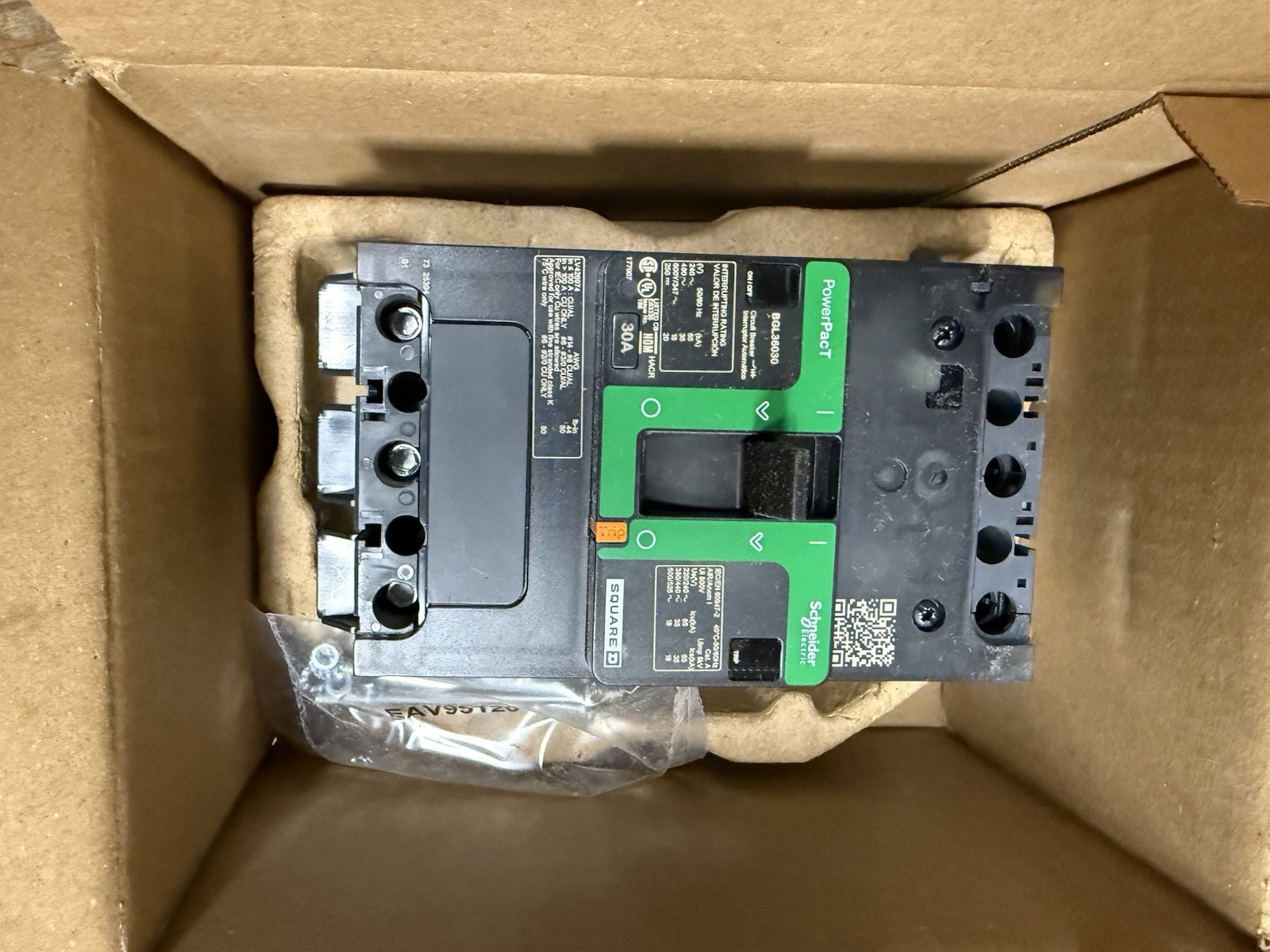 Square D by Schneider Electric BGL36030 Circuit Breaker 3-Pole 30A 480V