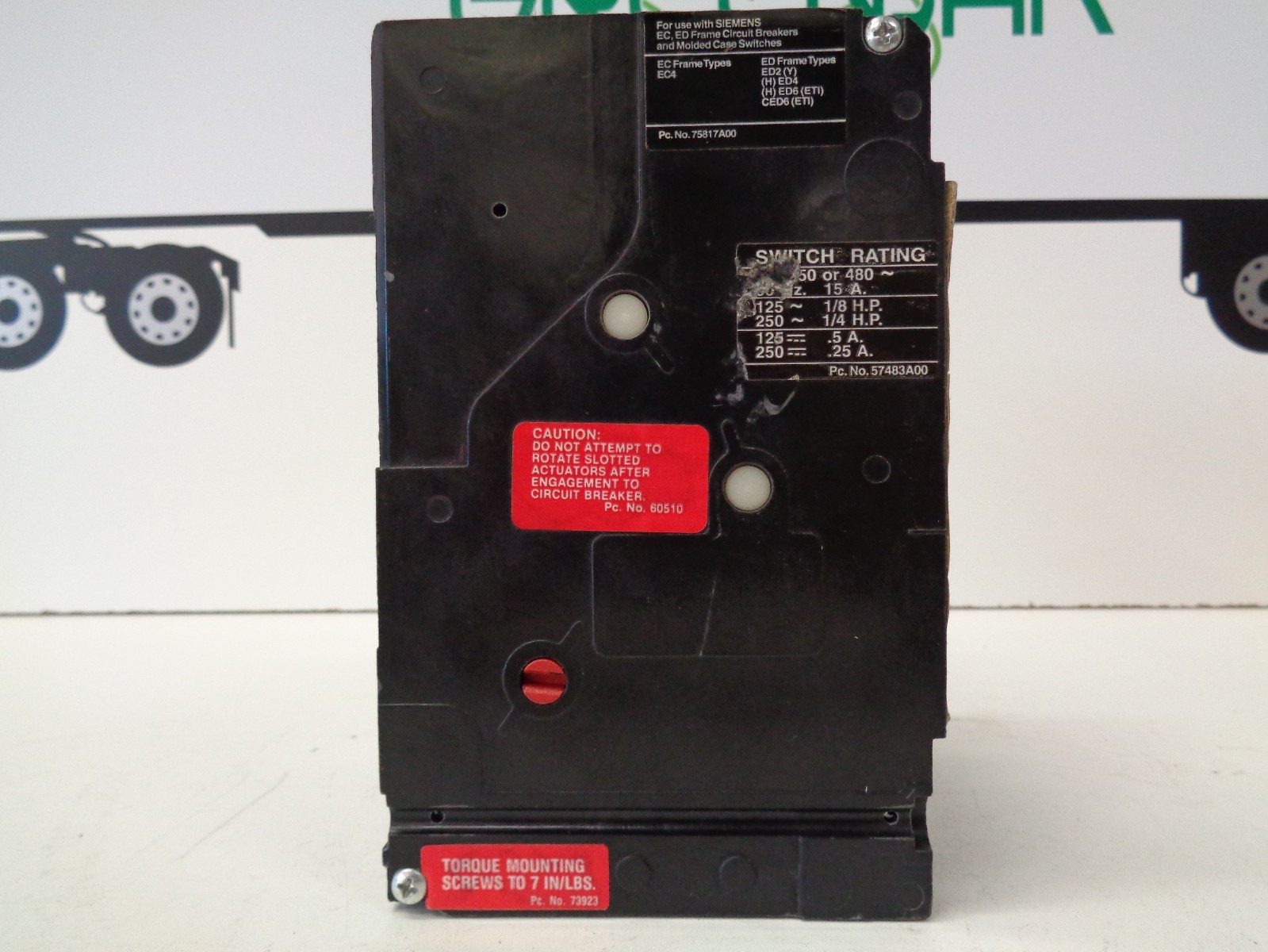SIEMENS ED43B015 CIRCUIT BREAKER 15A W/ AUX SWITCH A01ED64 – USED – FREE SHIP