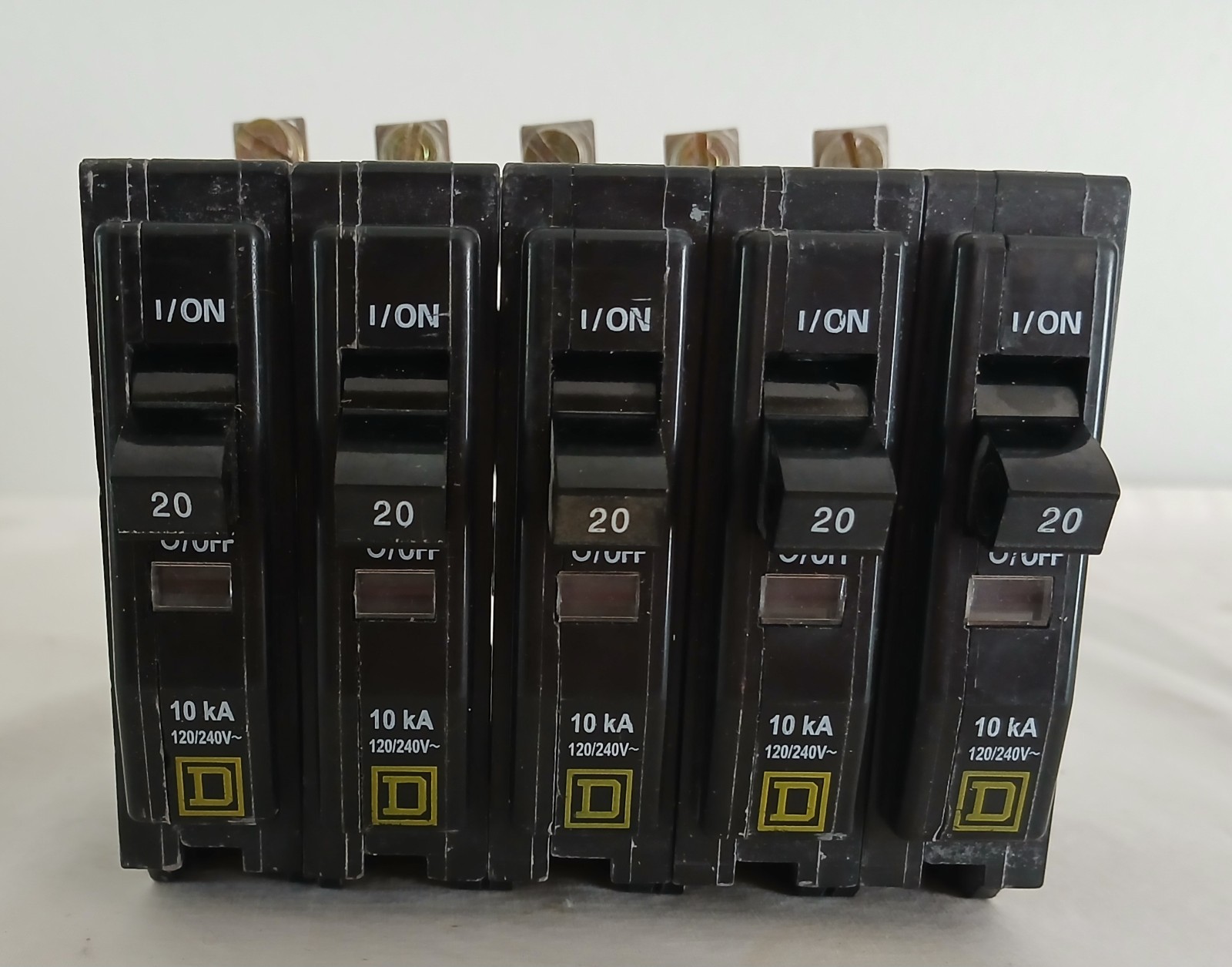 Square D Bolt-On Breaker. QOB120-20A, 120 Volt, 1P (Lot of 5) NEW. Ships Free