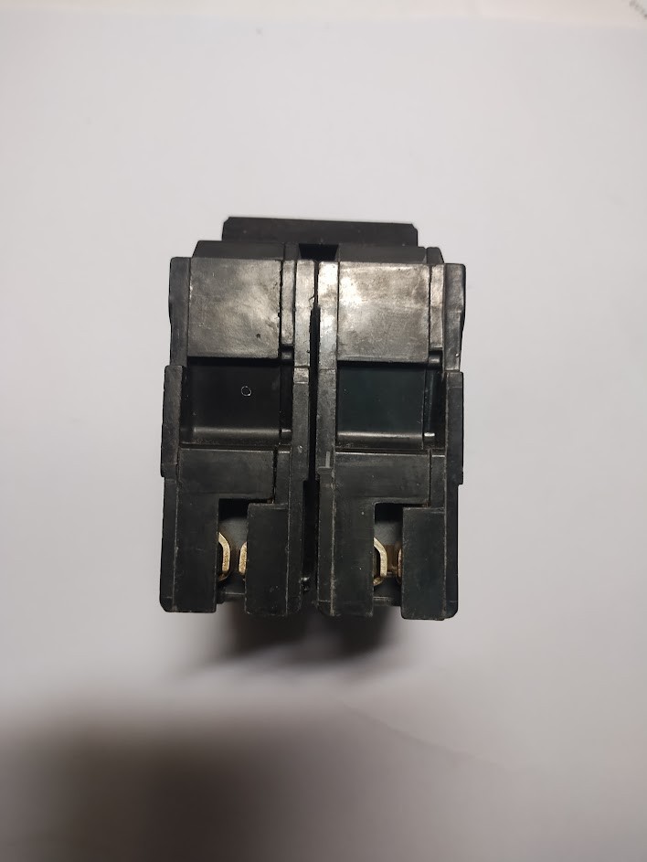 THQL21125 2-Pole 125-Amp Circuit Breaker 120/240 volts