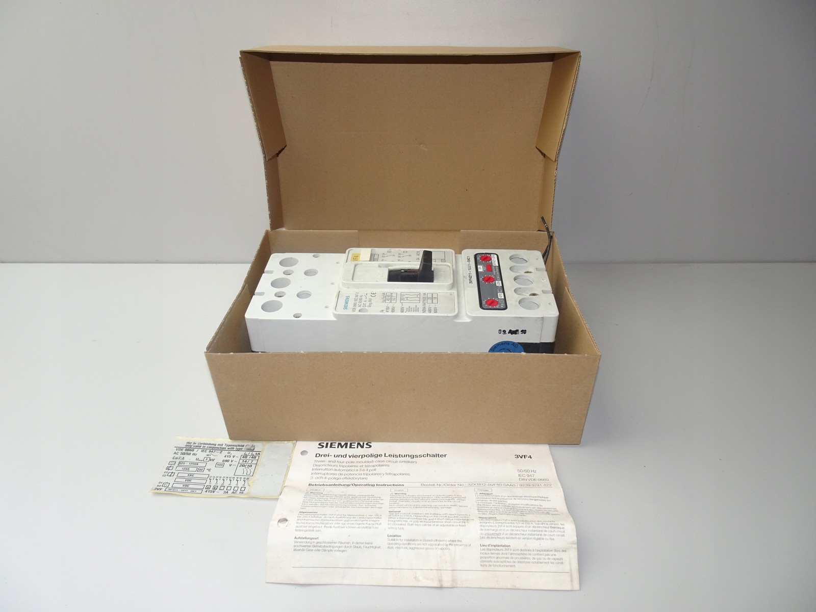 Siemens Switch 3VF4211 160A 1 Piece