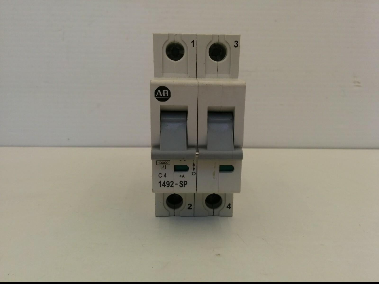 ALLEN BRADLEY 1492-SP2C040 CIRCUIT BREAKER, 415 VAC, SER. C, 2P 4A