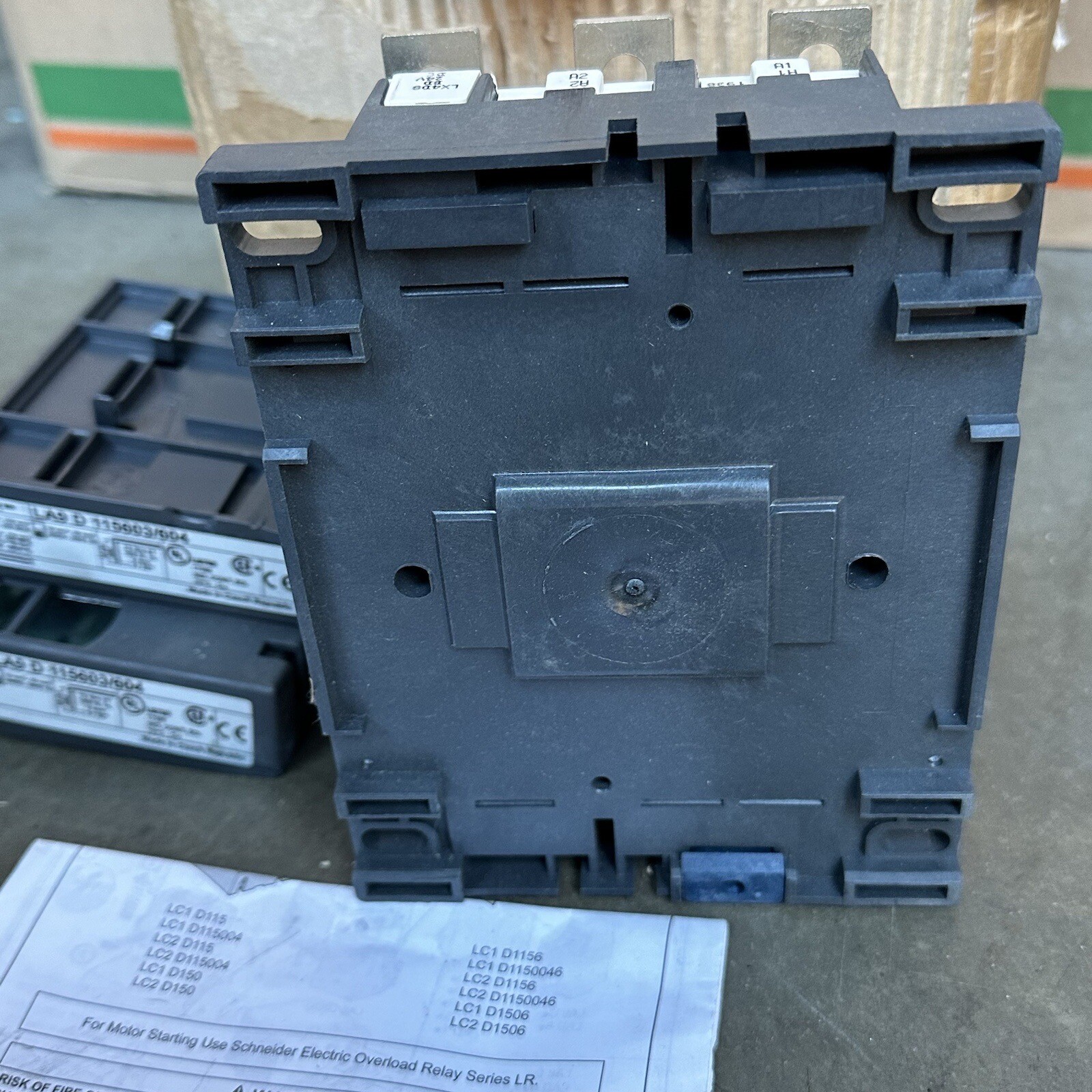 NEW OPEN BOX Schneider LC1 D115BD 3P 115A 24VDC Coil Contactor 75HP 460V