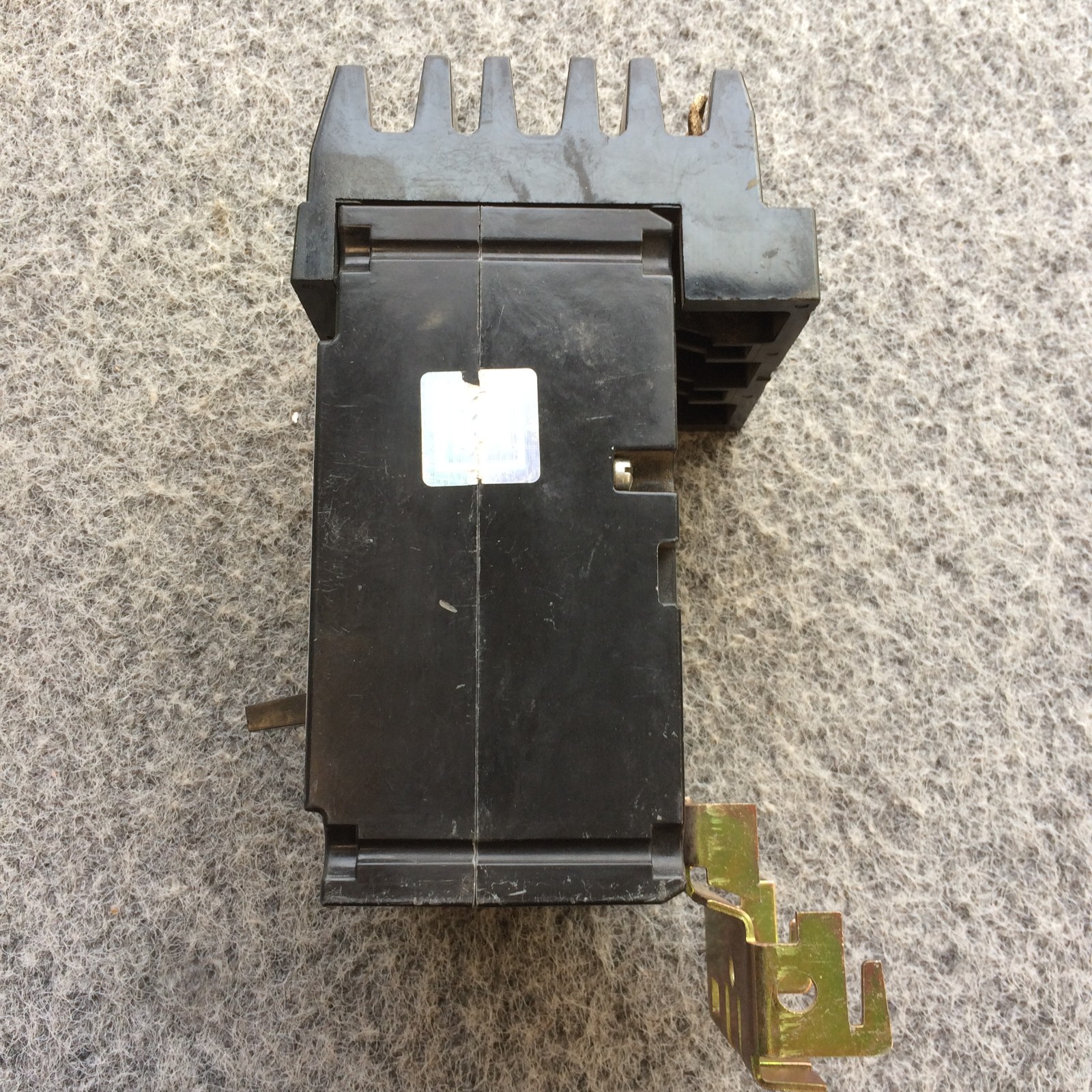 NEW TAKEOUT Square D FC34060 Circuit Breaker 60 Amp 3 Pole 480 Vac