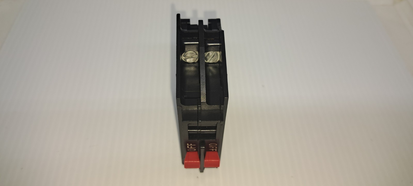 Bryant BR 20-20 BR2020 20 Amp 1 Pole Circuit Breaker Type BRD 120V Flaw