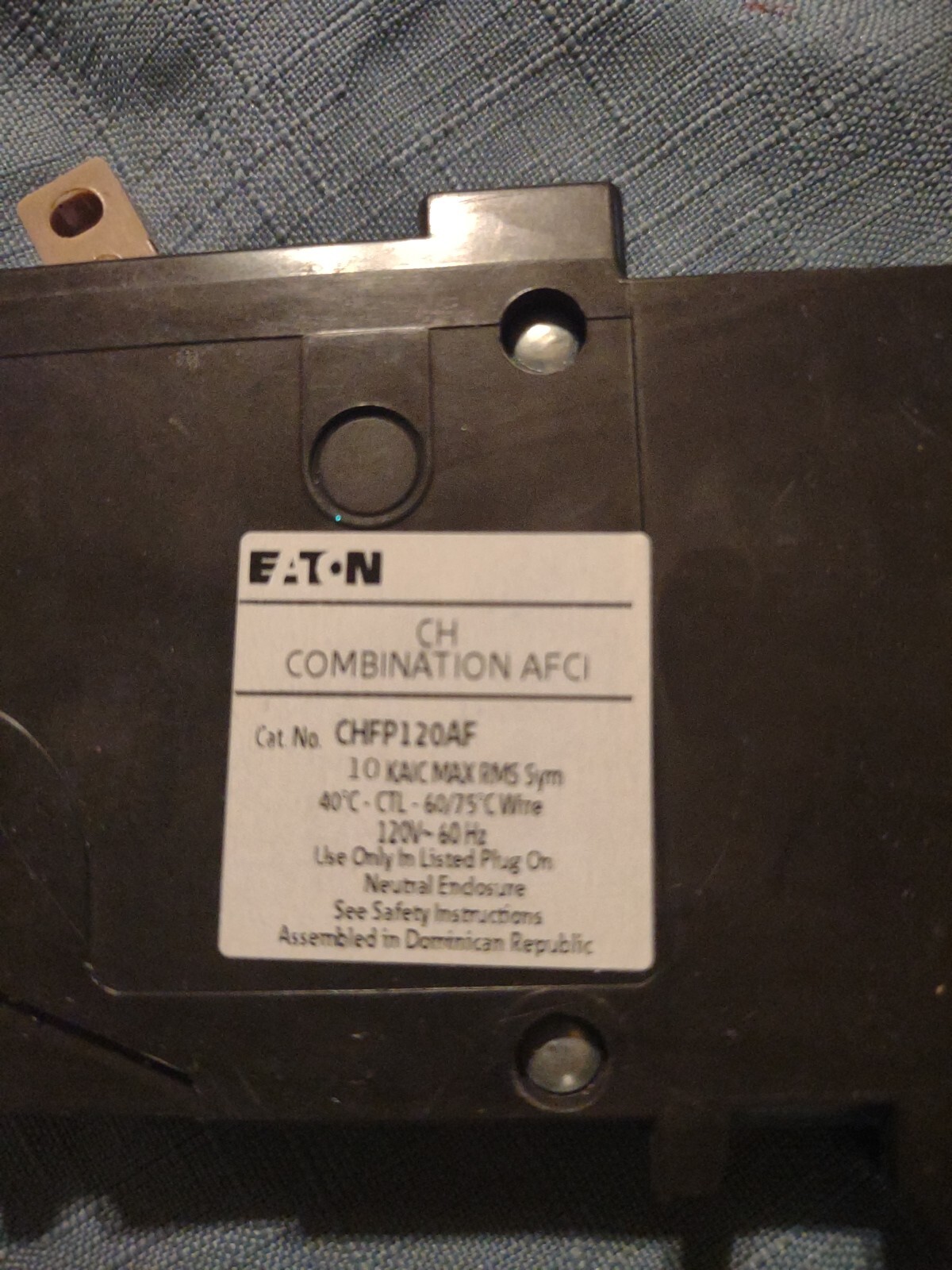 Eaton CHFP120AF Plug-In Mount Type CH Circuit Breaker 20amp
