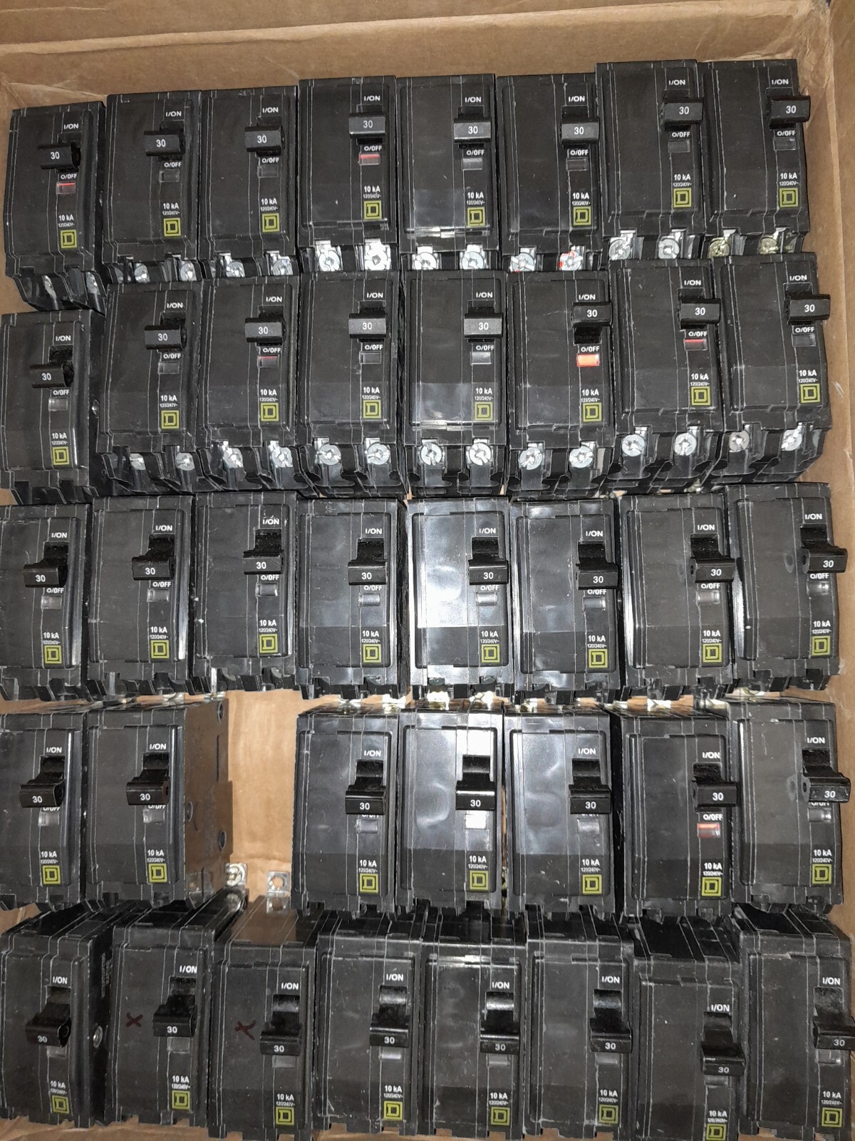 SQUARE D 2 POLE 30AMP BOLT ON BREAKER 120/240V FITS NQ,NQOD PANELBOARDS