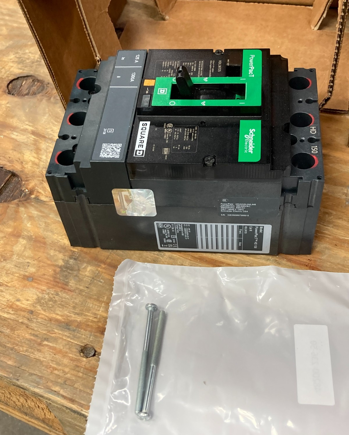 Schneider HDL36125 Current Limiting Circuit Breaker – NEW