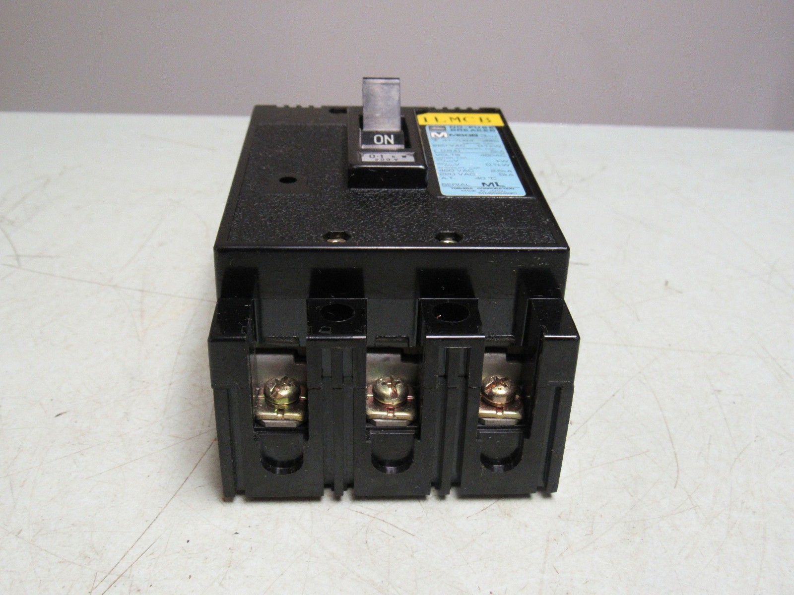 TOSHIBA NO-FUSE 0.9A 0.9 AMP 3 POLE CIRCUIT BREAKER M50B TESTED WARRANTY FRESHIP