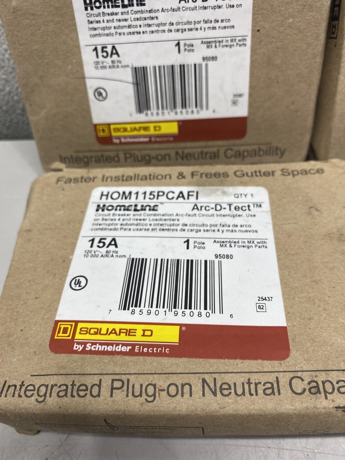 Lot of 4 SquareD/Homeline HOM115PCAFI Circuit Breaker 15A