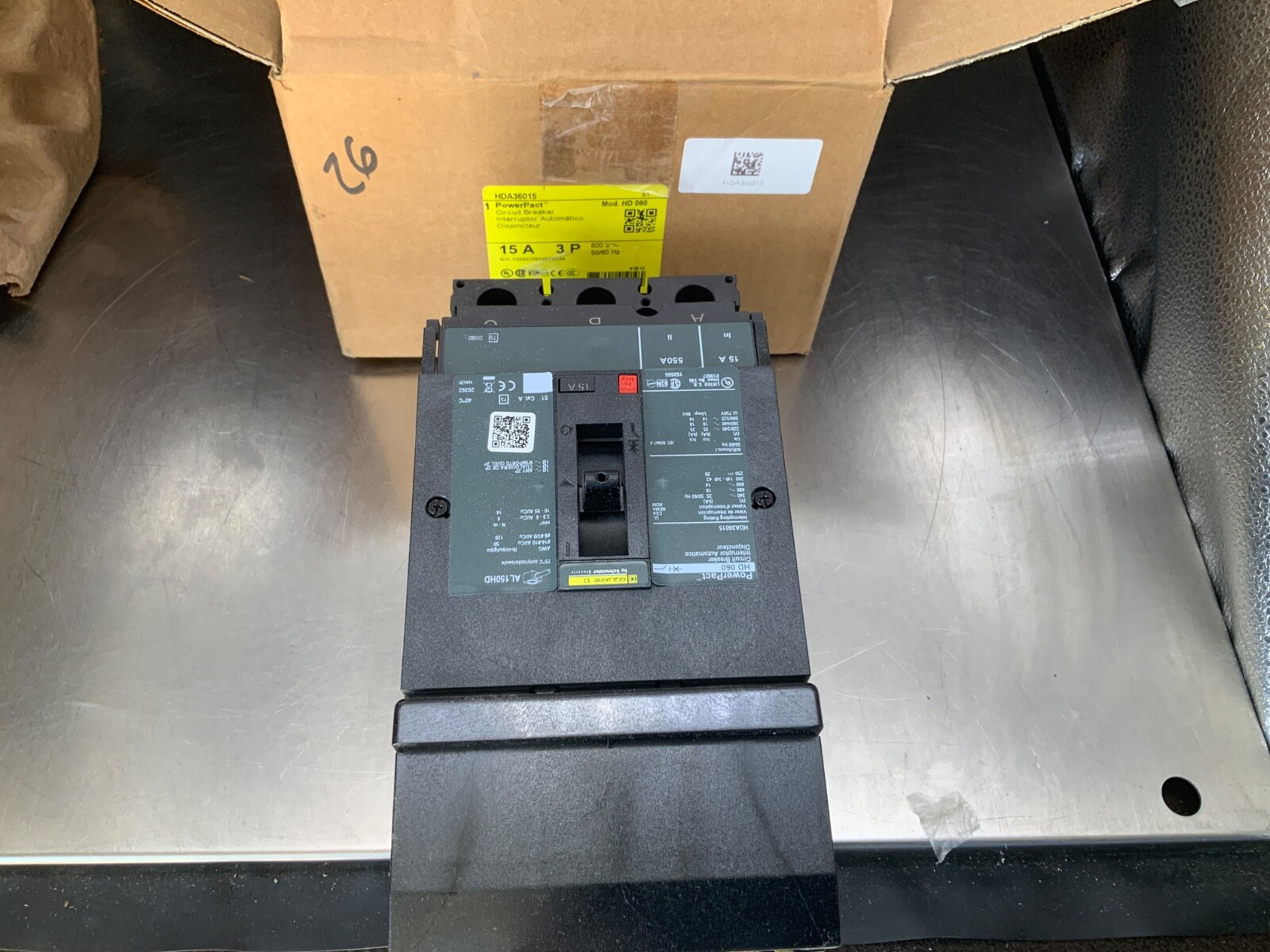 Square D HDA36015 Powerpact Circuit Breaker 3-Pole 15a