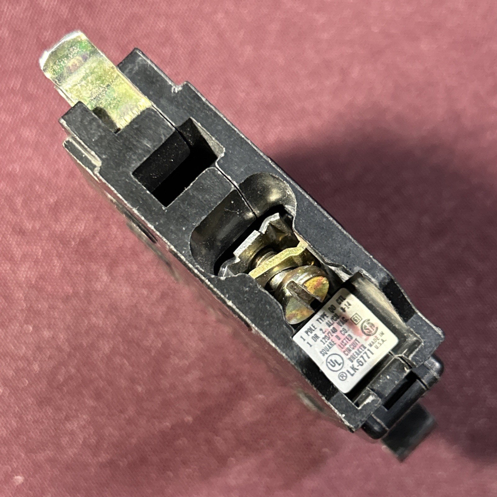 Square D QO120 30 Amp Circuit Breaker aluminum or copper wire Made in America