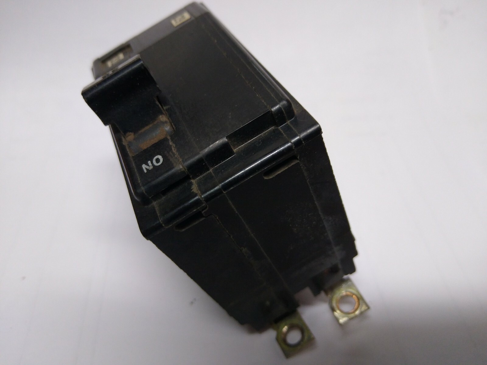 Tested! ✔ Square D QOB220 120/240 V 20Amp Type QOB Bolt On Circuit Breaker