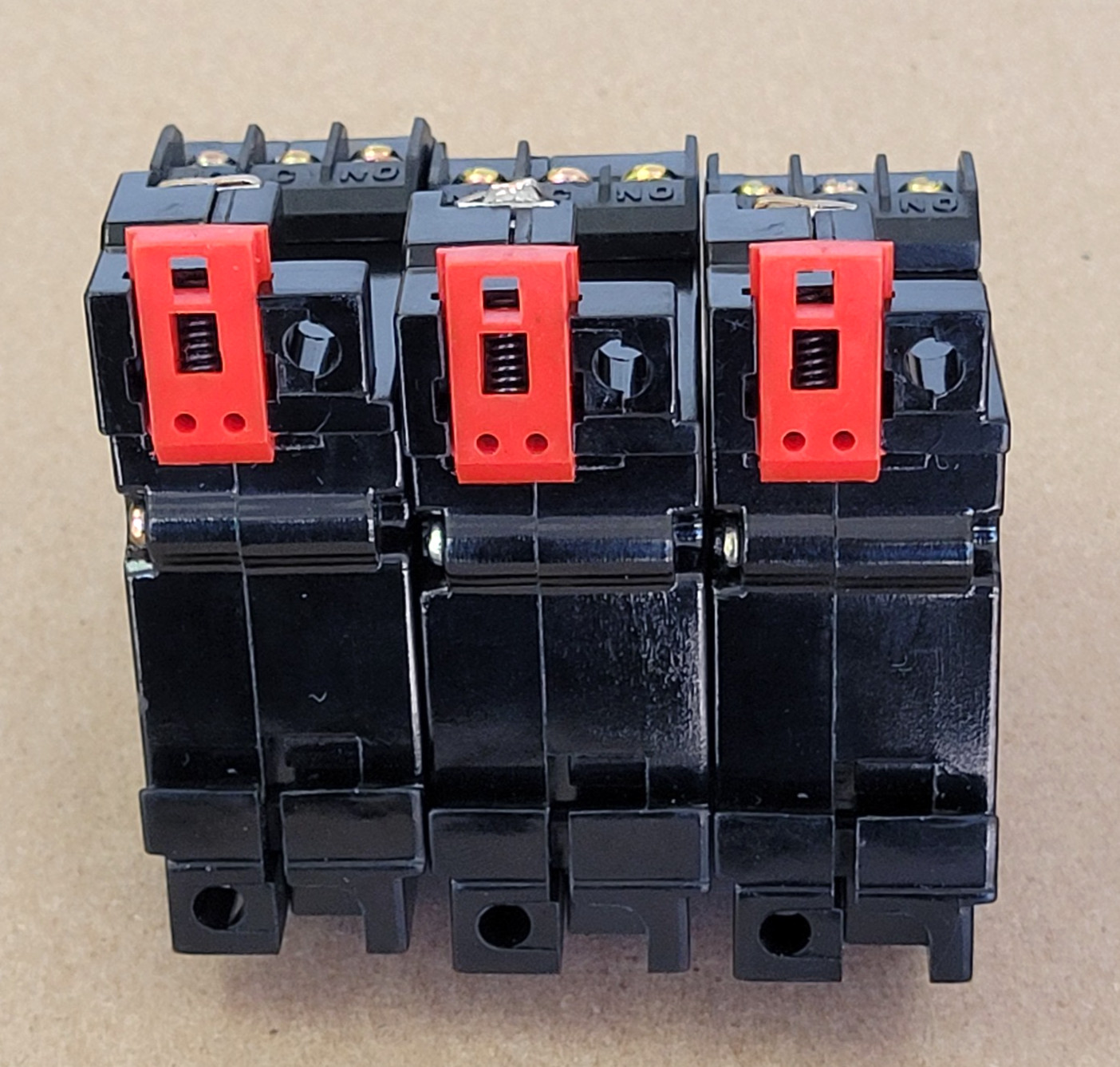 DACO DCP51DF CIRCUIT PROTECTOR 2A 3A 5A AC220V 50AF, LOT OF 3
