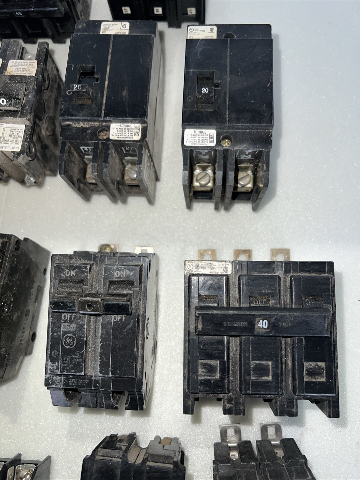 Lot Of 44 Circuit Breakers assorted Single Double 3 Pole 20 30 -100Amp Lot 125