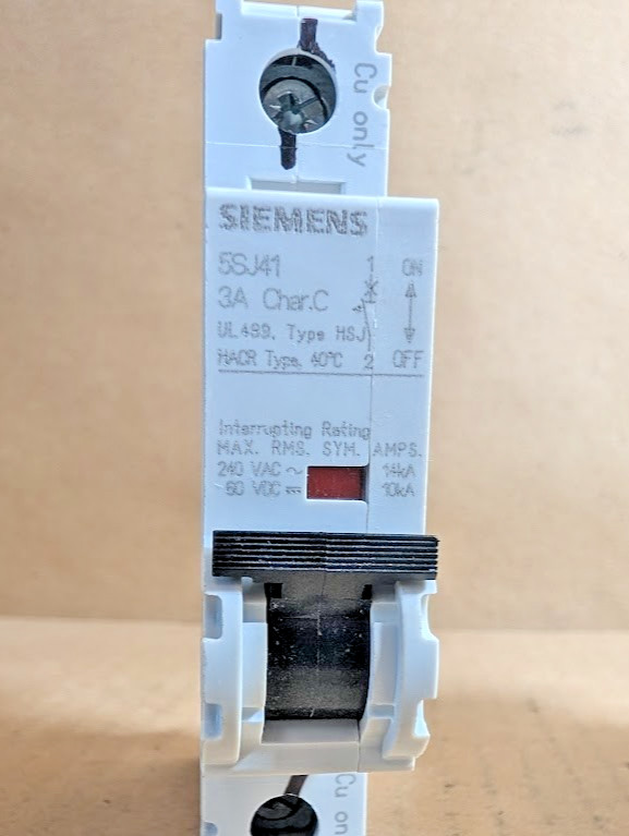 Siemens 5SJ4103-7HG40 Miniature Circuit Breaker, 3Amp, 1P, C Trip (New)