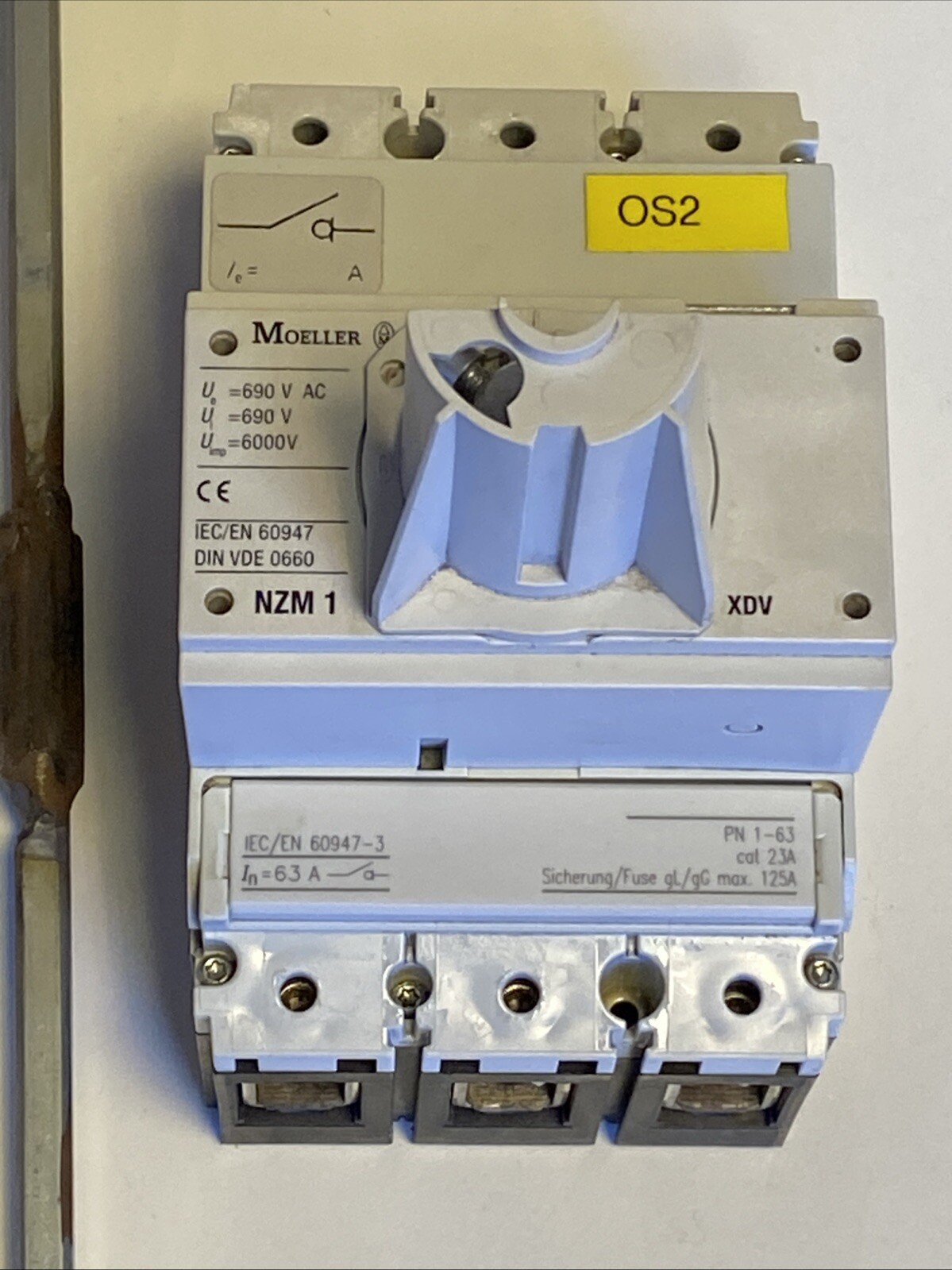 Eaton Moeller NZM1 XDV 125A Circuit Breaker Compact Circuit Breaker – Used